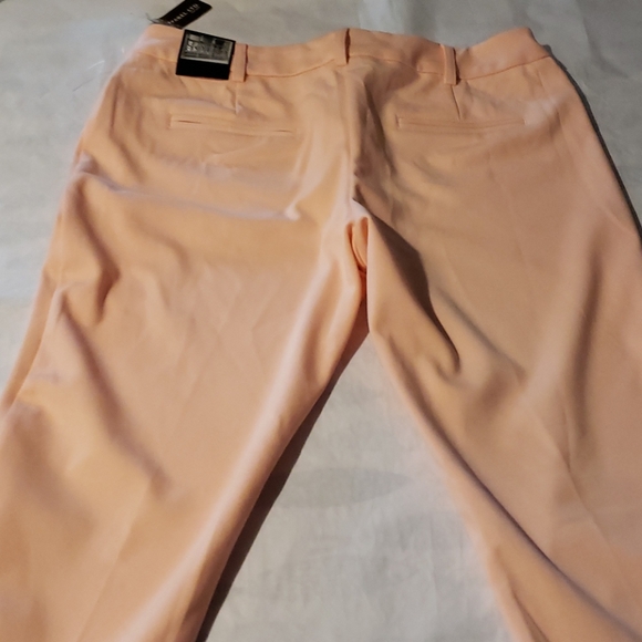 Pants - Picture 5 of 6